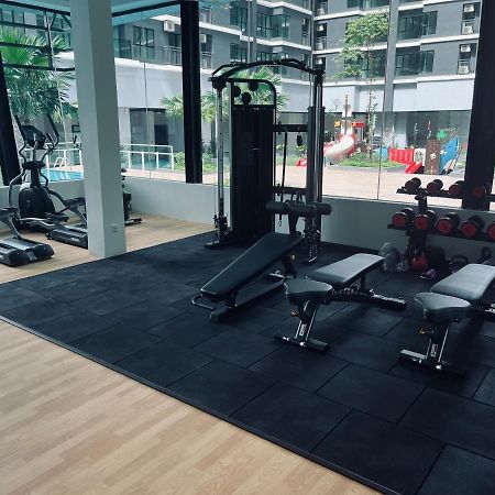 Maxim 2 Bedrooms Mrt Station Cheras Kuala Lumpur Homestay Bagian luar foto