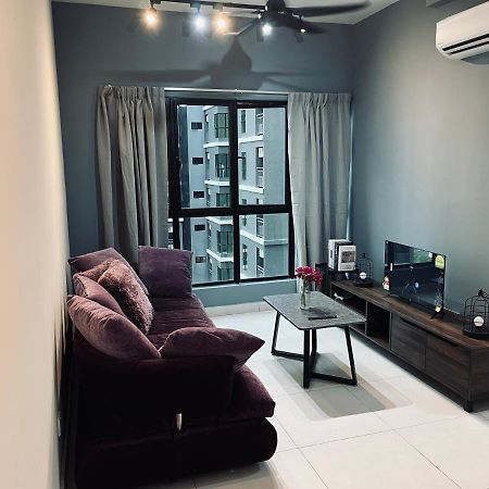Maxim 2 Bedrooms Mrt Station Cheras Kuala Lumpur Homestay Bagian luar foto