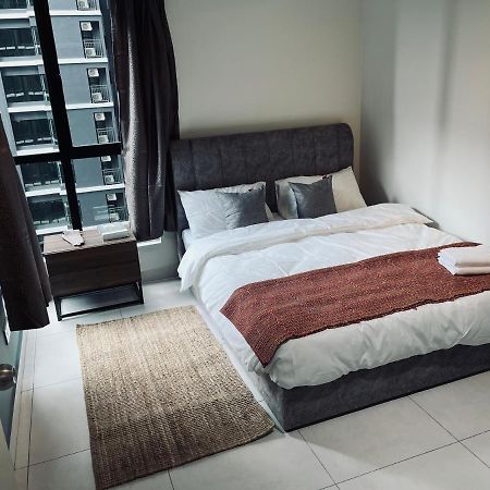 Maxim 2 Bedrooms Mrt Station Cheras Kuala Lumpur Homestay Bagian luar foto