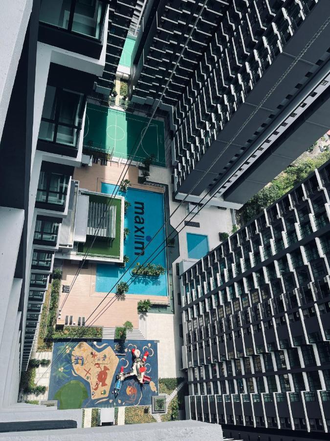 Maxim 2 Bedrooms Mrt Station Cheras Kuala Lumpur Homestay Bagian luar foto
