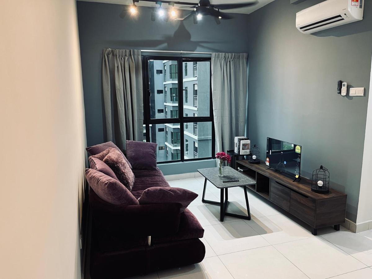 Maxim 2 Bedrooms Mrt Station Cheras Kuala Lumpur Homestay Bagian luar foto